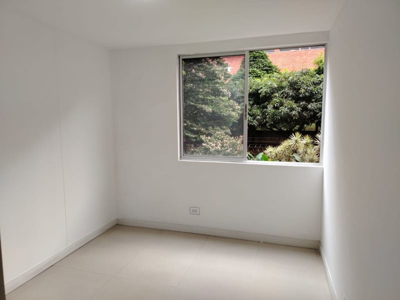 Apartamento en venta en Cumbres, Envigado · foto 6 de 14