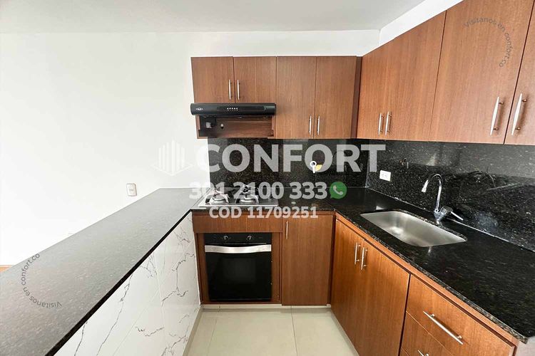 Apartamento de 3 alcobas en arriendo en Loma Del Indio, Medellín, 78 m² · foto 5 de 24