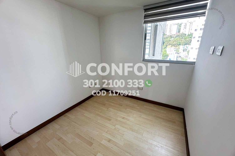 Apartamento de 3 alcobas en arriendo en Loma Del Indio, Medellín, 78 m² · foto 20 de 24