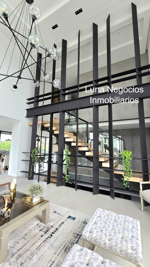 Casa de 4 alcobas en venta en Ruitoque Condominio, Floridablanca, 756 m² · foto 3 de 24