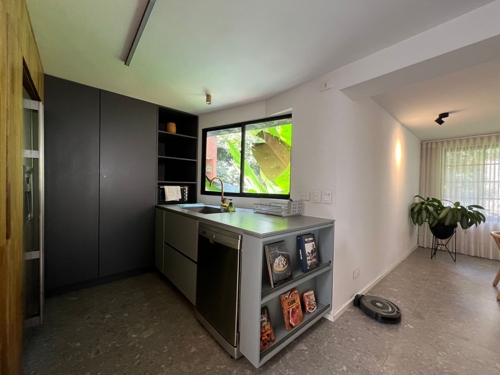 Casa en arriendo en El Poblado, Medellín · foto 15 de 19