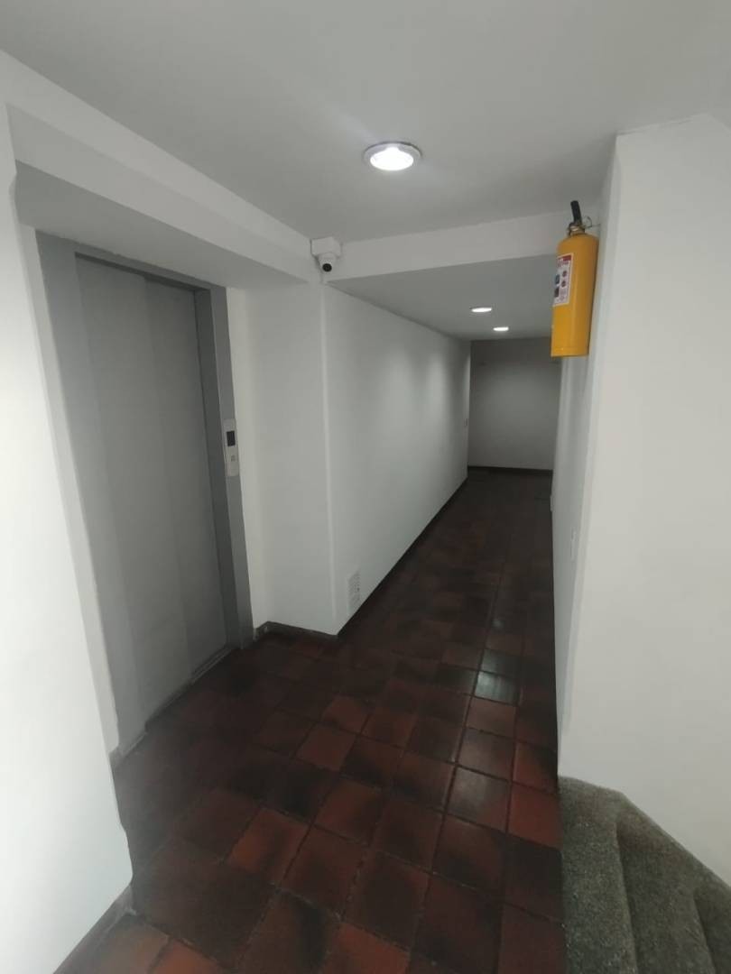 Apartamento en venta en Los Cedros, Bogotá · foto 2 de 16