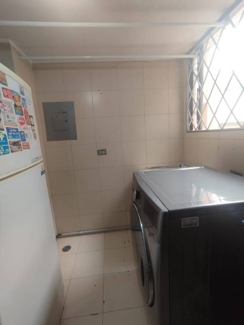 Apartamento en venta en Los Cedros, Bogotá · foto 8 de 16