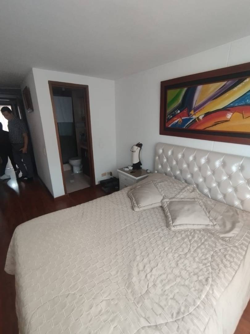 Apartamento en venta en Los Cedros, Bogotá · foto 14 de 16