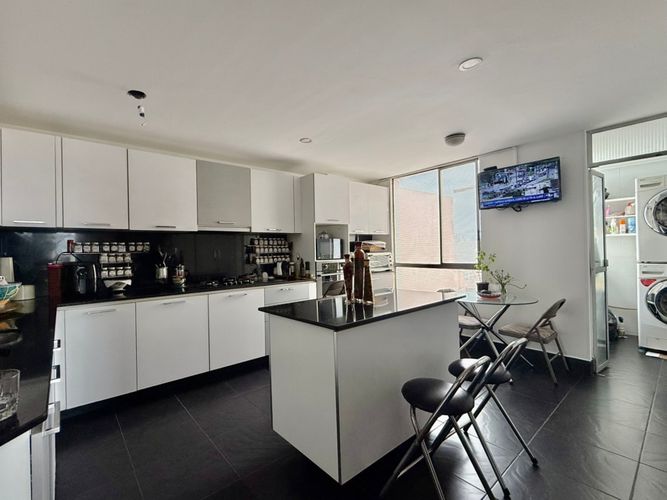 Apartamento de 3 alcobas en venta en Nueva Colina, Bogotá, 172 m² · foto 19 de 24