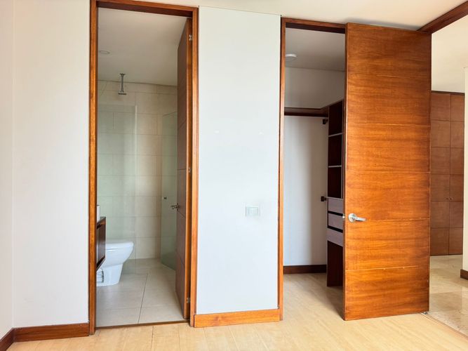 Apartamento de 3 alcobas en arriendo en El Poblado, Medellín, 160 m² · foto 9 de 15