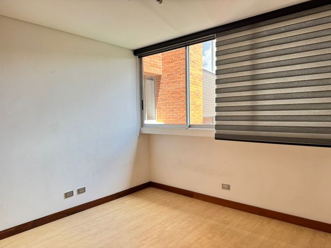 Apartamento de 3 alcobas en arriendo en El Poblado, Medellín, 160 m² · foto 8 de 15
