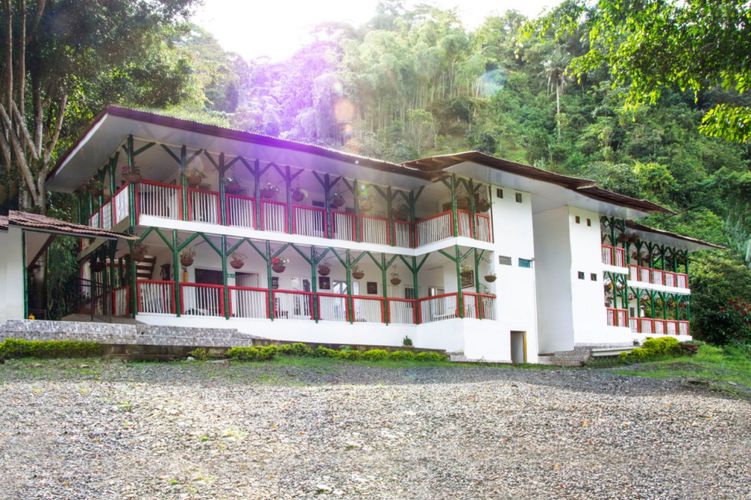 Finca en arriendo en La Florida, Pereira, 423 m² · foto 2 de 13