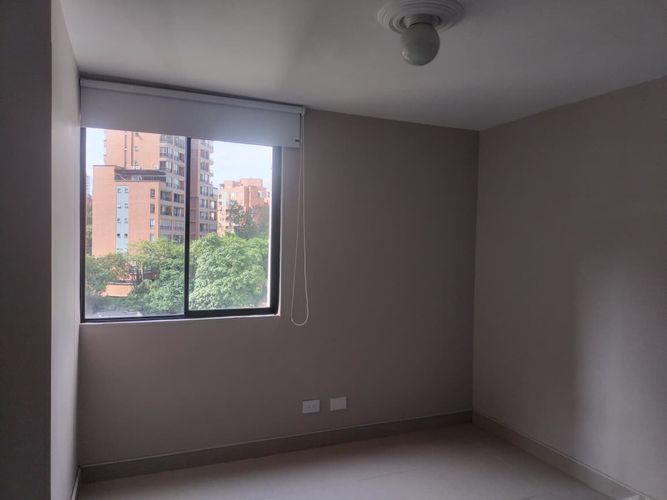 Apartamento de 3 alcobas en arriendo en El Poblado, Medellín, 144 m² · foto 10 de 19