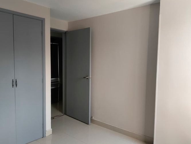 Apartamento de 3 alcobas en arriendo en El Poblado, Medellín, 144 m² · foto 17 de 19