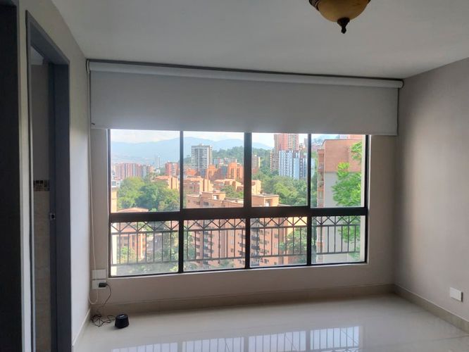 Apartamento de 3 alcobas en arriendo en El Poblado, Medellín, 144 m² · foto 4 de 19
