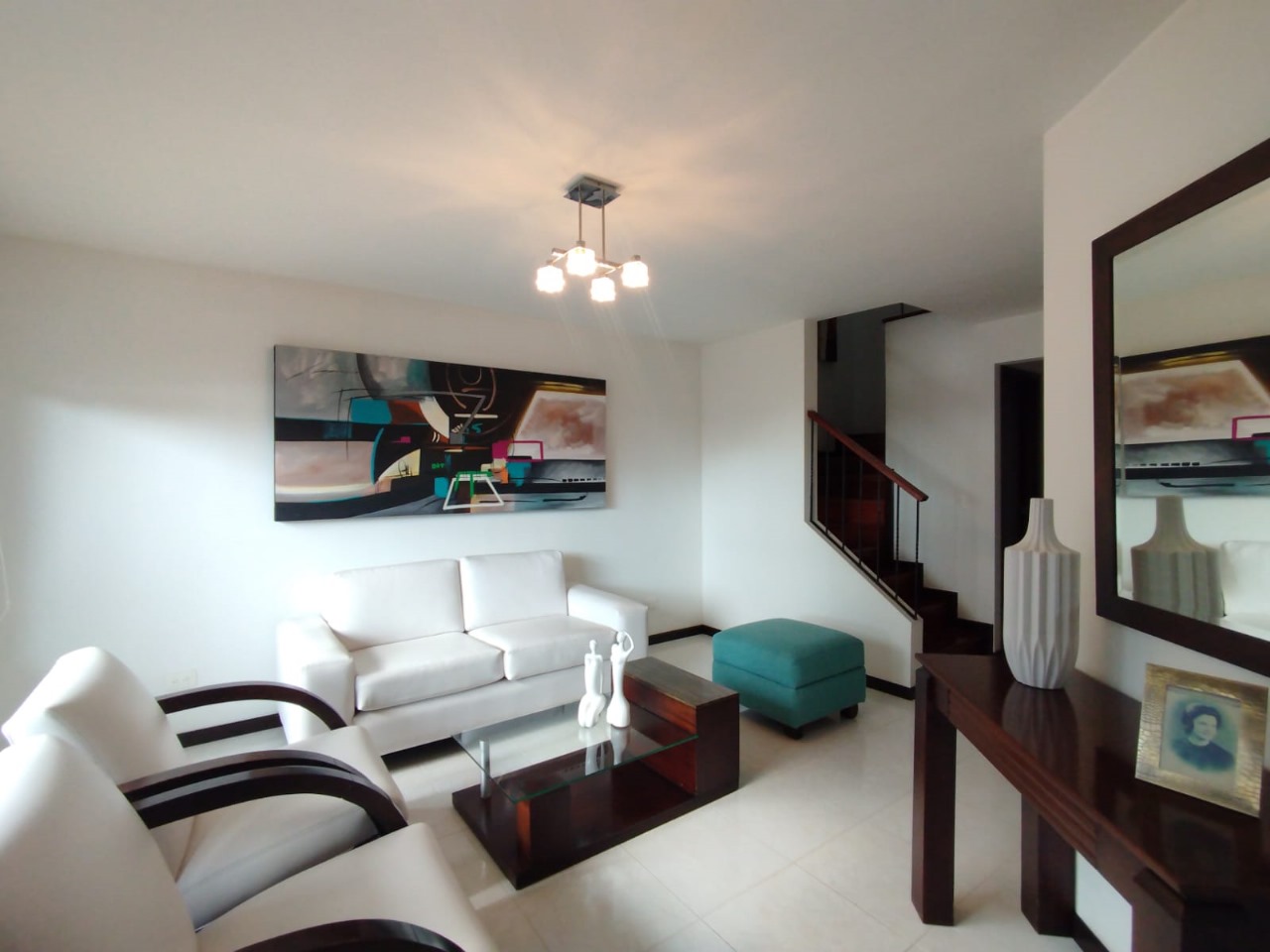 Casa en venta en Los Alamos, Pereira · foto 2 de 23