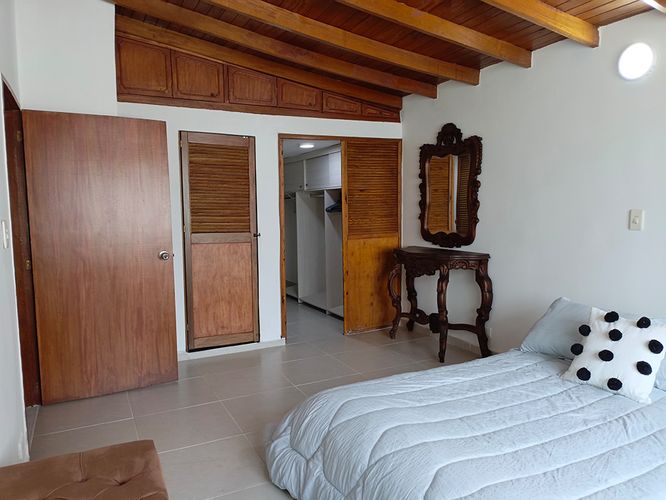 Apartamento de 4 alcobas en venta en Belén, Medellín, 164 m² · foto 17 de 20