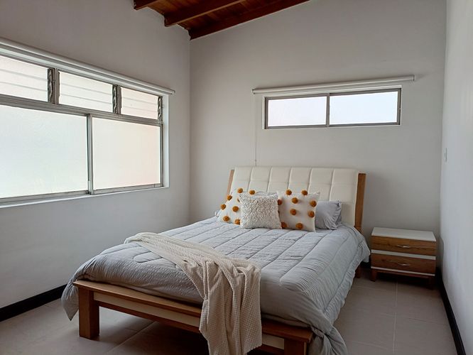 Apartamento de 4 alcobas en arriendo en Belén, Medellín, 164 m² · foto 10 de 20