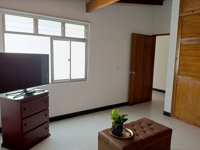 Apartamento de 4 alcobas en arriendo en Belén, Medellín, 164 m² · foto 14 de 20