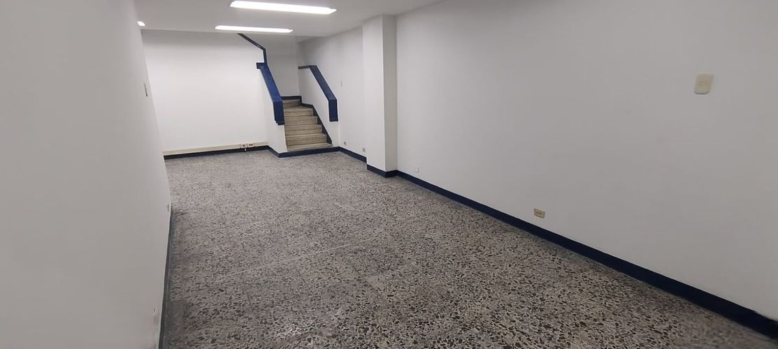 Local en venta en Sector Lago Uribe, Pereira, 124 m² · foto 2 de 11