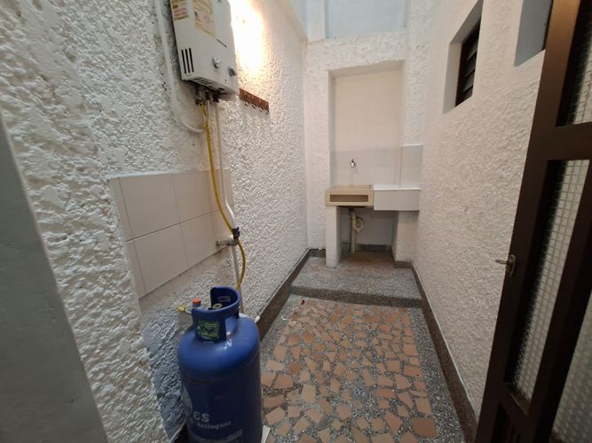 Local en arriendo en Betania, Sabaneta, 130 m² · foto 19 de 24