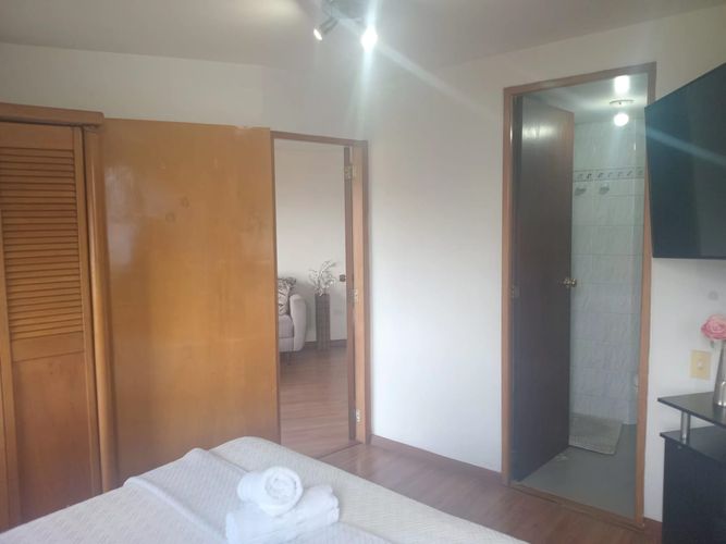 Apartamento en arriendo en El Poblado, Medellín · foto 7 de 9