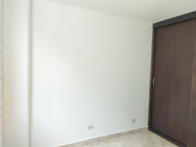 Apartamento de 2 alcobas en arriendo en El Poblado, Medellín, 69 m² · foto 13 de 15