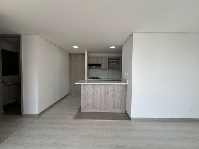 Apartamento de 3 alcobas en arriendo en Rionegro, 75 m² · foto 5 de 13