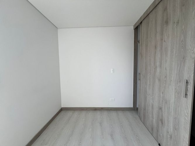 Apartamento de 3 alcobas en arriendo en Rionegro, 75 m² · foto 8 de 13
