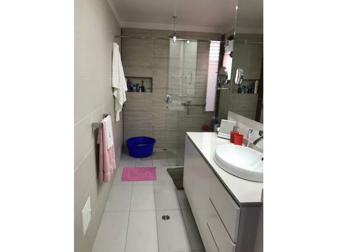 Apartamento de 4 alcobas en venta en Chicó Navarra, Bogotá, 285 m² · foto 7 de 24