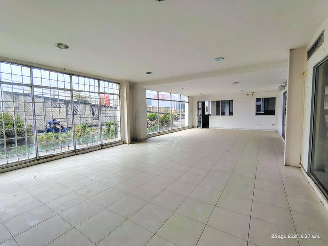 Local en venta en Chuchurubi, Montería · foto 3 de 24