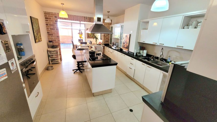 Casa de 3 alcobas en venta en Ciudad Jardin, Cali, 288 m² · foto 5 de 24