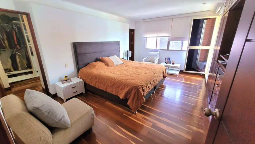 Casa de 3 alcobas en venta en Ciudad Jardin, Cali, 288 m² · foto 8 de 24