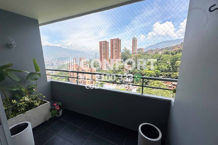 Apartamento de 2 alcobas en arriendo en Loma Del Indio, Medellín, 75 m² · foto 2 de 24