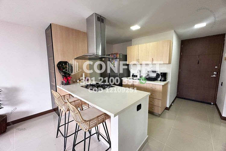 Apartamento de 2 alcobas en arriendo en Loma Del Indio, Medellín, 75 m² · foto 11 de 24
