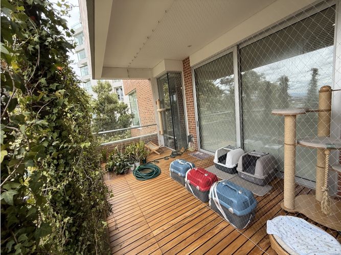 Apartamento de 3 alcobas en venta en Los Rosales, Bogotá, 418 m² · foto 11 de 24