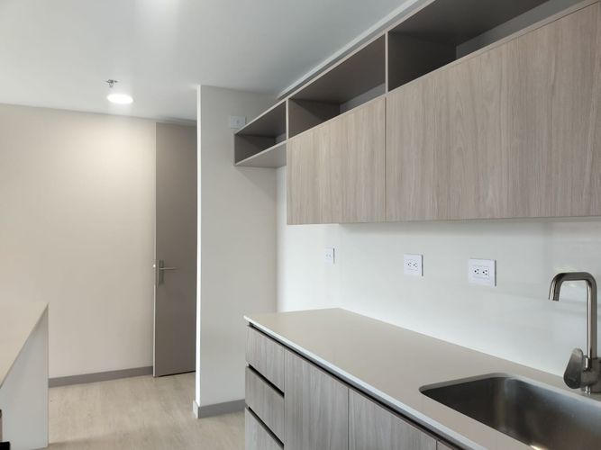 Apartamento de 1 alcoba en arriendo en El Poblado, Medellín, 76 m² · foto 6 de 11