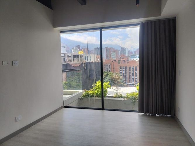 Apartamento de 1 alcoba en arriendo en El Poblado, Medellín, 76 m² · foto 10 de 11