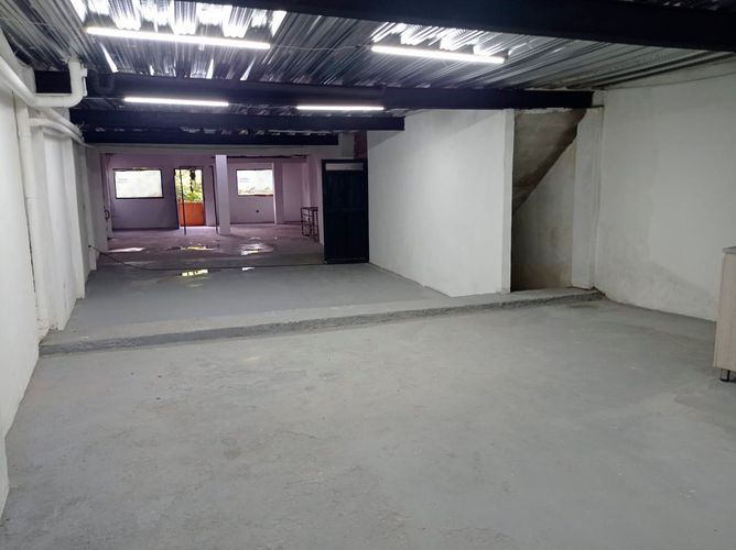 Bodega en arriendo en Cristo Rey, Medellín, 170 m² · foto 8 de 11