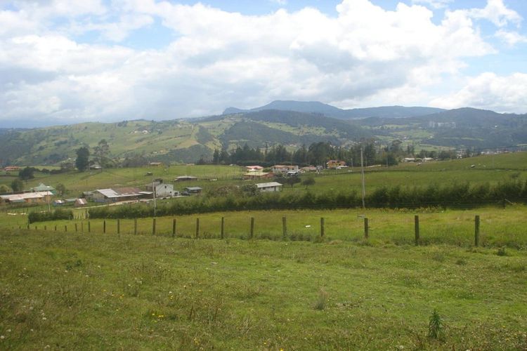 Lote en venta en Centro, La Calera, 3610 m² · foto 3 de 4
