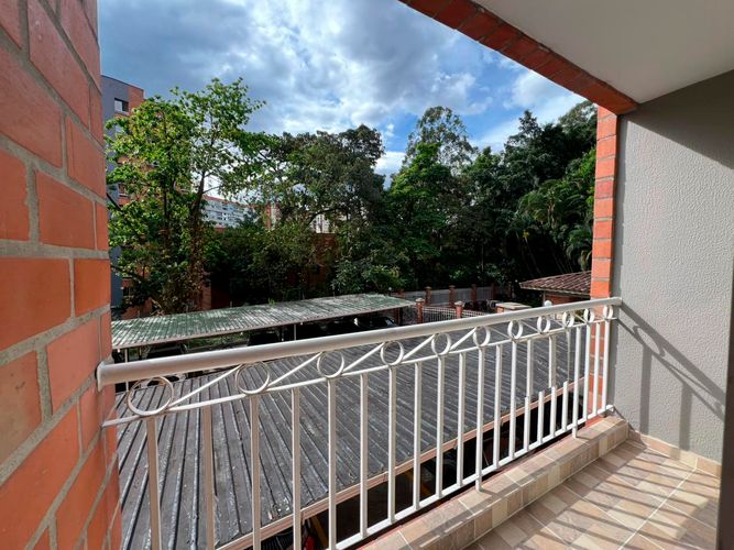 Apartamento de 3 alcobas en arriendo en El Poblado, Medellín, 83 m² · foto 17 de 17