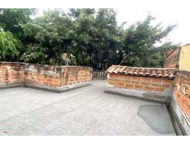 Casa en venta en Laureles, Medellín, 256 m² · foto 8 de 10