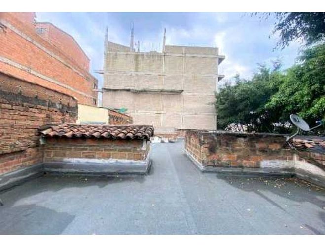 Casa en venta en Laureles, Medellín, 256 m² · foto 9 de 10