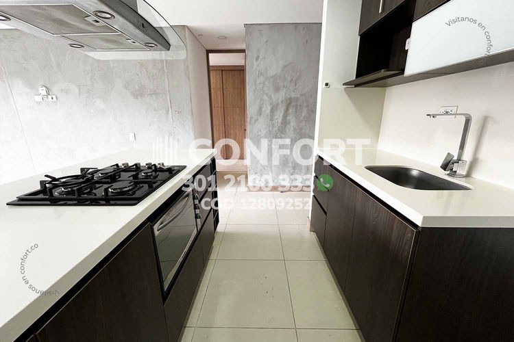 Apartamento de 2 alcobas en arriendo en El Esmeraldal, Envigado, 79 m² · foto 3 de 24