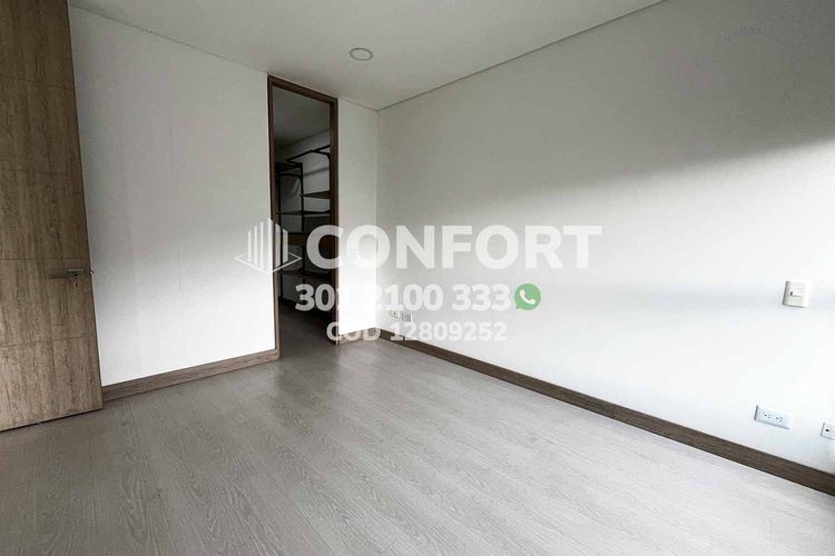 Apartamento de 2 alcobas en arriendo en El Esmeraldal, Envigado, 79 m² · foto 12 de 24