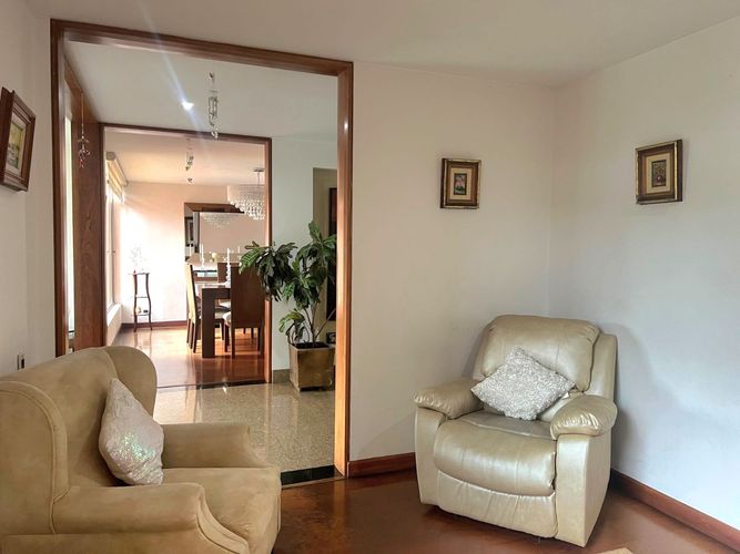 Apartamento de 3 alcobas en venta en Bosque Medina, Bogotá, 220 m² · foto 9 de 24