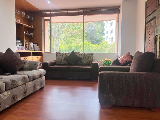 Apartamento de 3 alcobas en venta en Bosque Medina, Bogotá, 220 m² · foto 2 de 24
