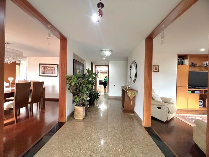 Apartamento de 3 alcobas en venta en Bosque Medina, Bogotá, 220 m² · foto 8 de 24