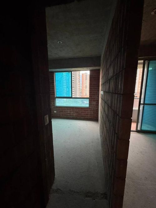 Apartamento de 2 alcobas en venta en San Remo, Sabaneta, 67 m² · foto 2 de 7