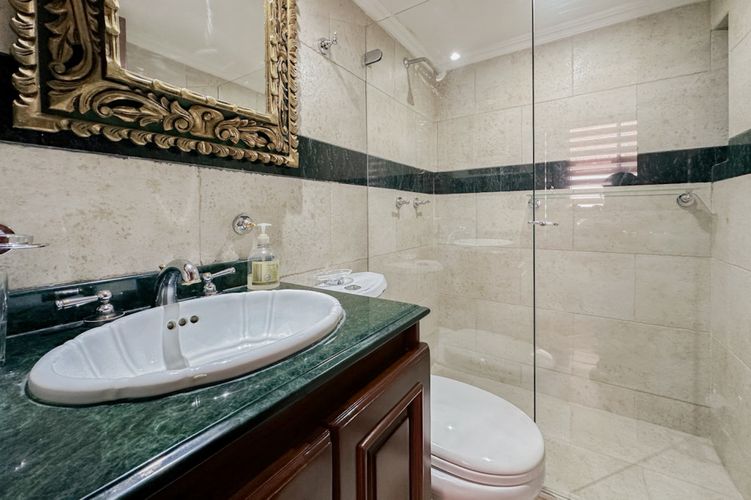 Casa de 3 alcobas en venta en Cedro Salazar, Bogotá, 120 m² · foto 19 de 20