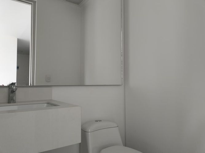 Apartamento de 3 alcobas en venta en El Poblado, Medellín, 86 m² · foto 16 de 18