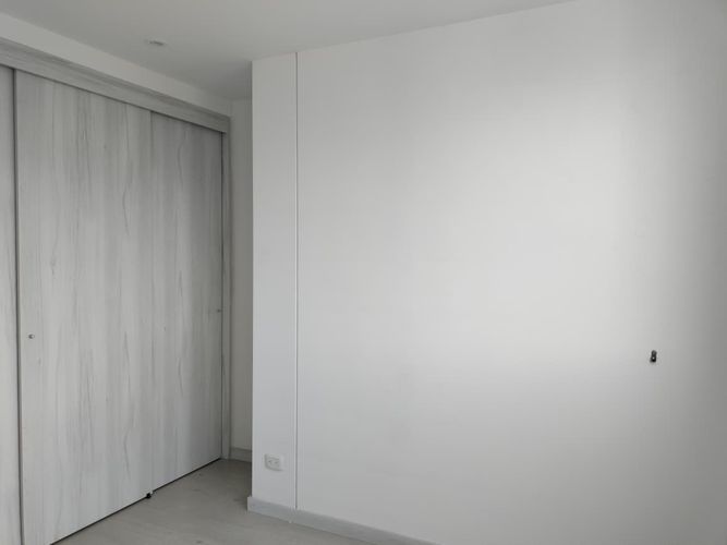 Apartamento de 3 alcobas en venta en El Poblado, Medellín, 86 m² · foto 14 de 18