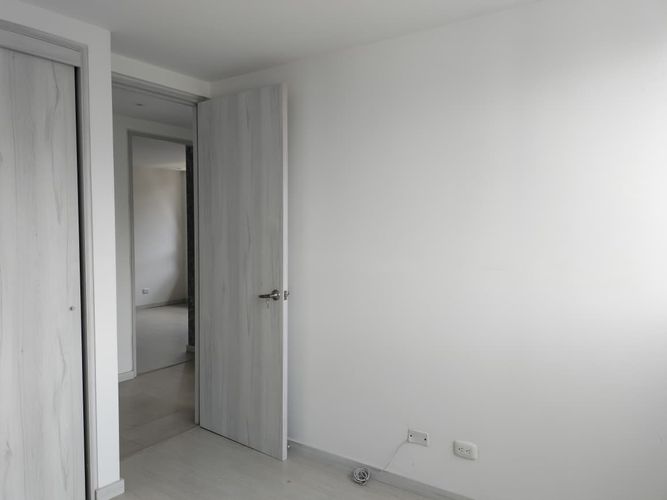 Apartamento de 3 alcobas en venta en El Poblado, Medellín, 86 m² · foto 15 de 18