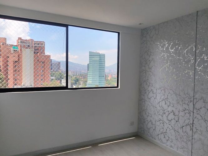 Apartamento de 3 alcobas en venta en El Poblado, Medellín, 86 m² · foto 10 de 18